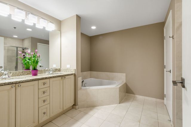 1515 S Prairie Avenue 811, Chicago, IL 60605