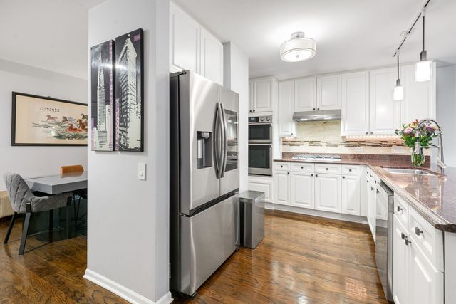 1515 S Prairie Avenue 811, Chicago, IL 60605