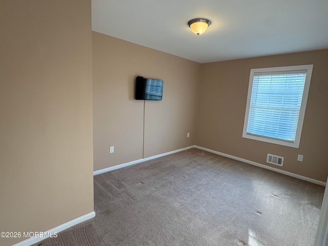 650 Chelsea Street, Forked River, NJ 08731