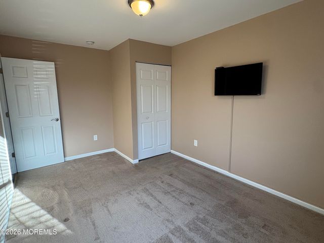 650 Chelsea Street, Forked River, NJ 08731