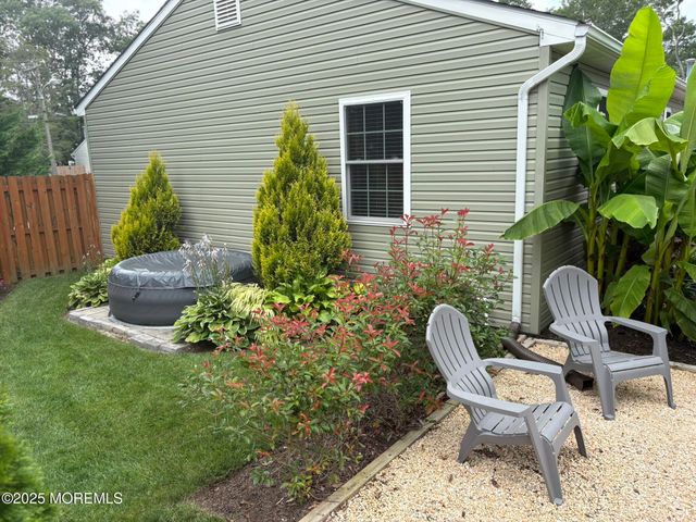 650 Chelsea Street, Forked River, NJ 08731