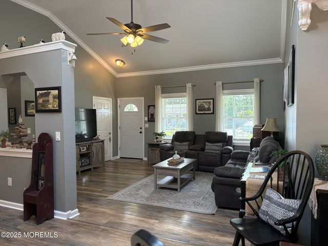 650 Chelsea Street, Forked River, NJ 08731