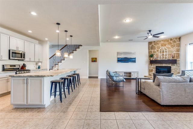 8025 Ponwar Drive, Fort Worth, TX 76131