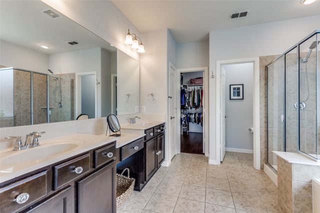 8025 Ponwar Drive, Fort Worth, TX 76131