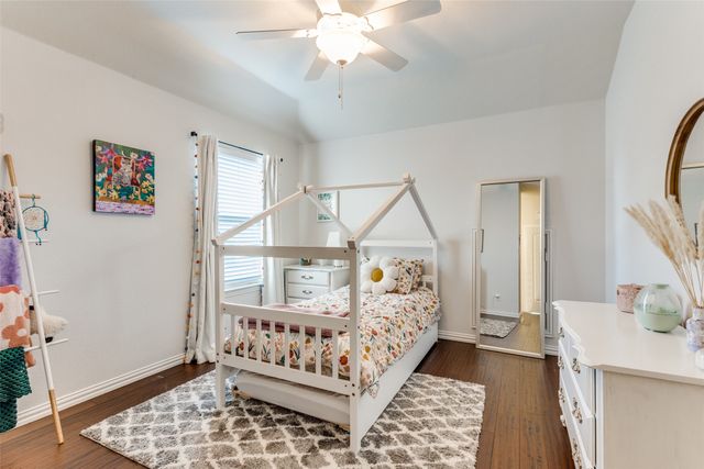 8025 Ponwar Drive, Fort Worth, TX 76131