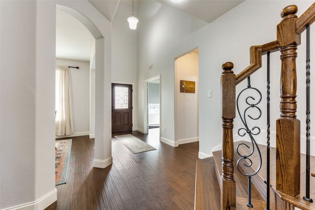 8025 Ponwar Drive, Fort Worth, TX 76131