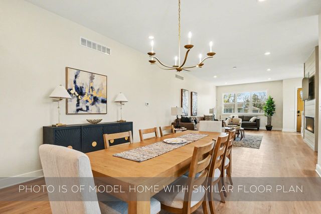 1335 Corby Boulevard B, South Bend, IN 46617