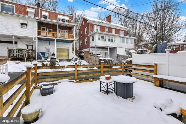 564 MARSHALL AVE, Reading, PA 19606