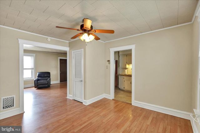 564 MARSHALL AVE, Reading, PA 19606