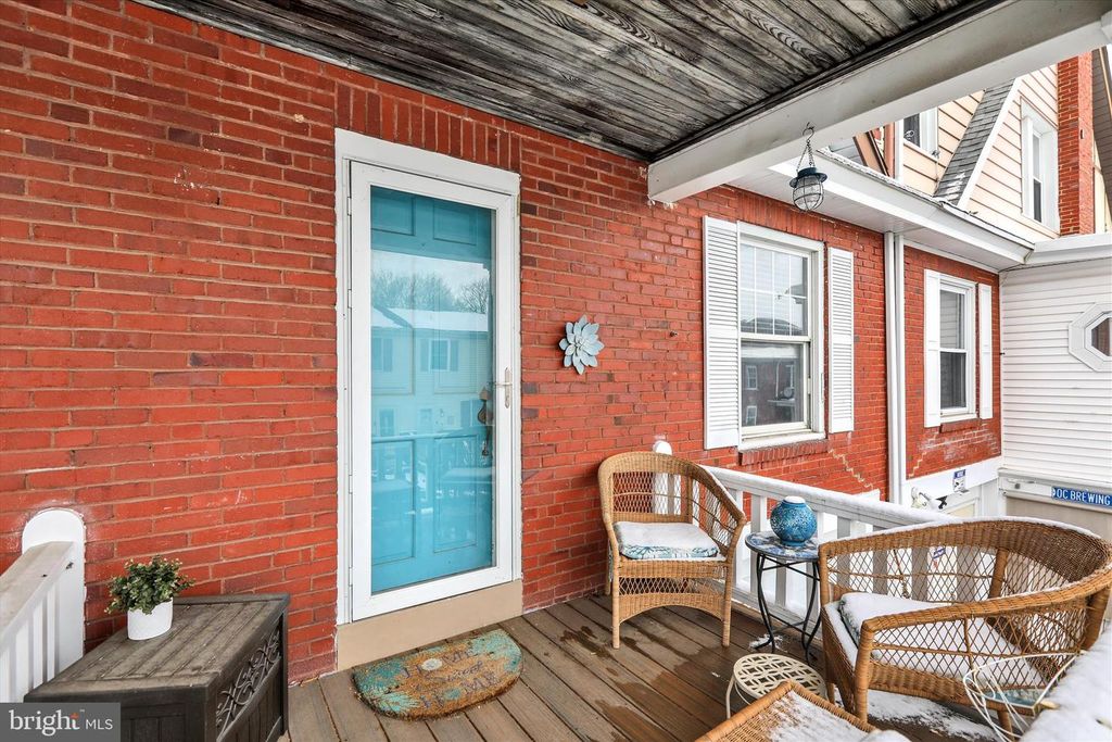 564 MARSHALL AVE, Reading, PA 19606