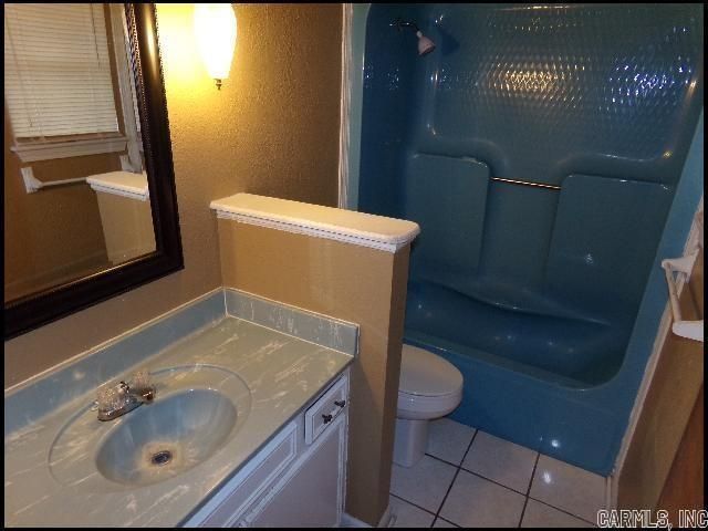 12601 County Line Road, Alexander, AR 72002