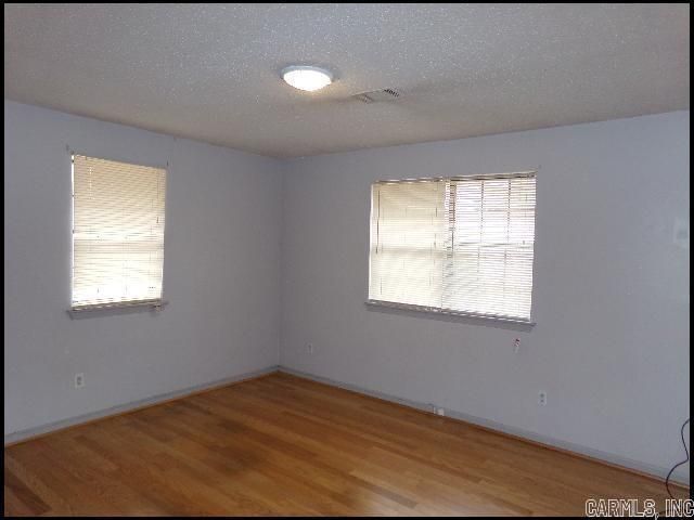 12601 County Line Road, Alexander, AR 72002