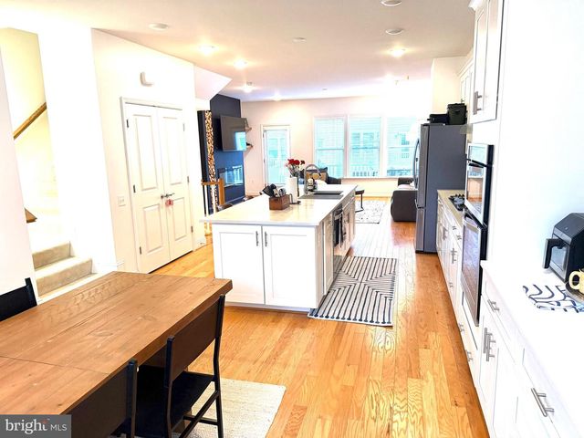 17255 HERRING GULL LN, Dumfries, VA 22026