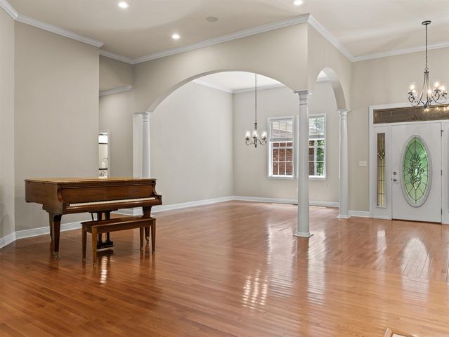 185 Hillside Place, Hot Springs, AR 71901