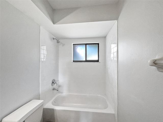 585 CAVALIER AVENUE, Deltona, FL 32725