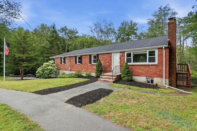 38 Peter Rd, North Reading, MA 01864