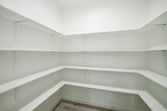 207 Deer Oaks Dr, Lakehills, TX 78063