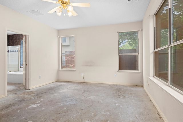 5724 Chelmsford Trail, Arlington, TX 76018