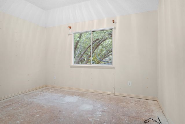 5724 Chelmsford Trail, Arlington, TX 76018