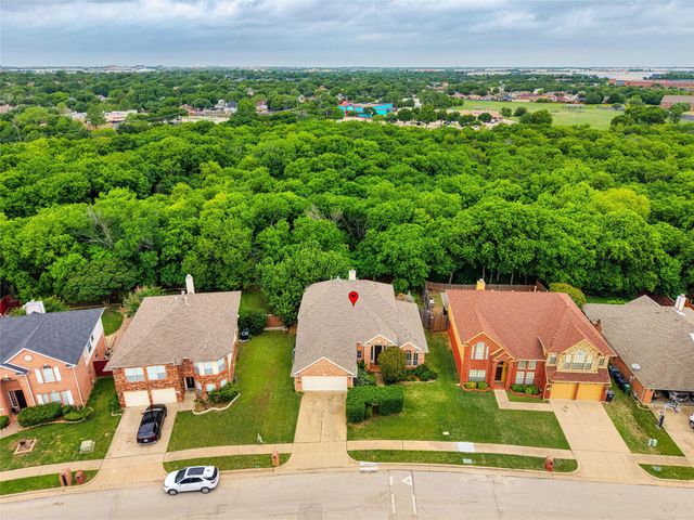 5724 Chelmsford Trail, Arlington, TX 76018