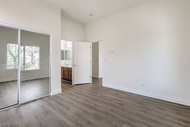 9421 Wisdom Valley Avenue, Las Vegas, NV 89149