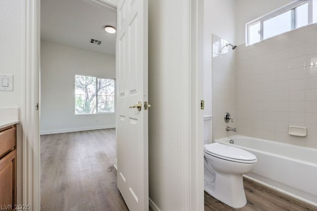 9421 Wisdom Valley Avenue, Las Vegas, NV 89149