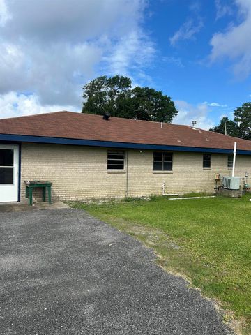 4679 Bayouside Dr, Chauvin, LA 70344