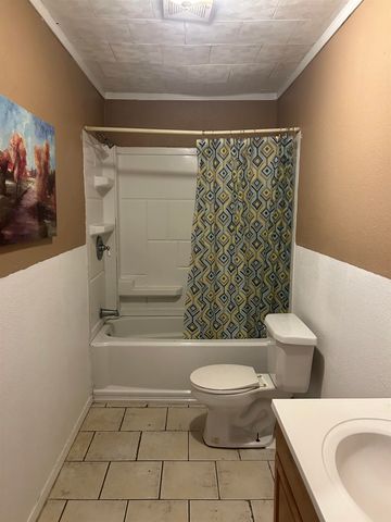 4679 Bayouside Dr, Chauvin, LA 70344