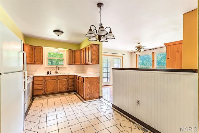 71 Shady Oaks Drive, Eureka, MO 63025