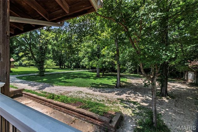 71 Shady Oaks Drive, Eureka, MO 63025