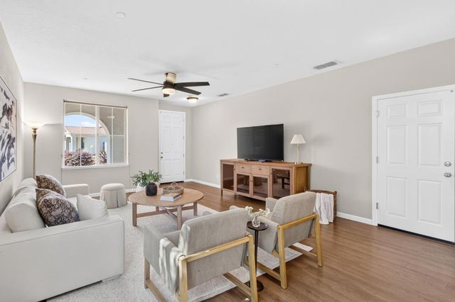 2000 Somers St, Roseville, CA 95747