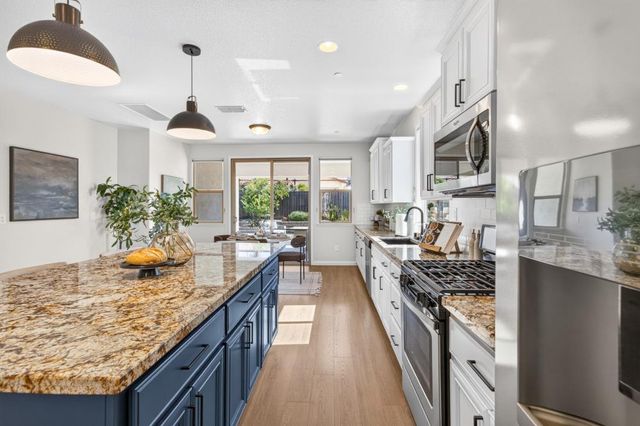 2000 Somers St, Roseville, CA 95747
