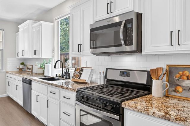 2000 Somers St, Roseville, CA 95747