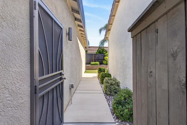 2000 Somers St, Roseville, CA 95747