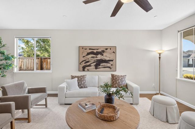 2000 Somers St, Roseville, CA 95747