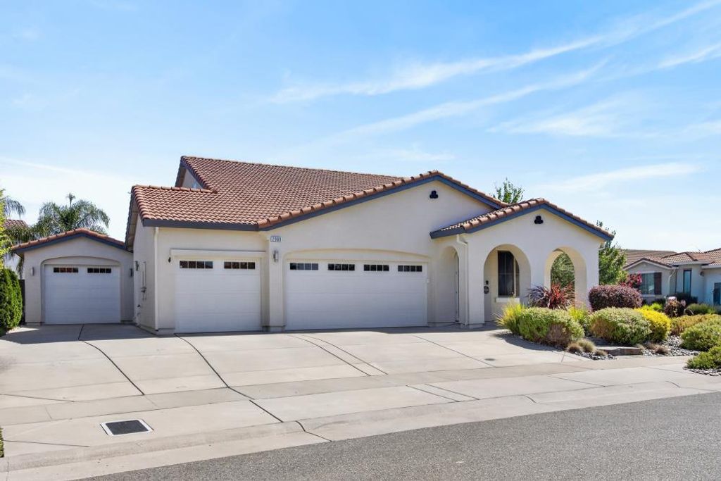 2000 Somers St, Roseville, CA 95747