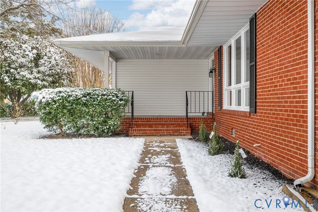 4715 Laurie Ln, Richmond, VA 23223