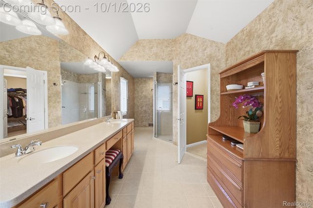 4840 Eagle Springs Court, Independence Charter Township, MI 48348