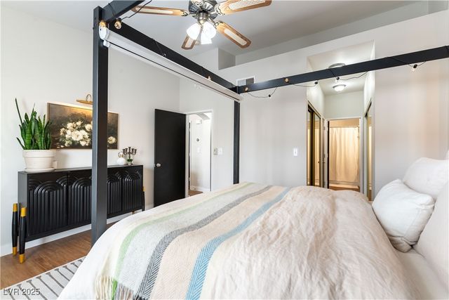 4821 Black Bear Road 202, Las Vegas, NV 89149