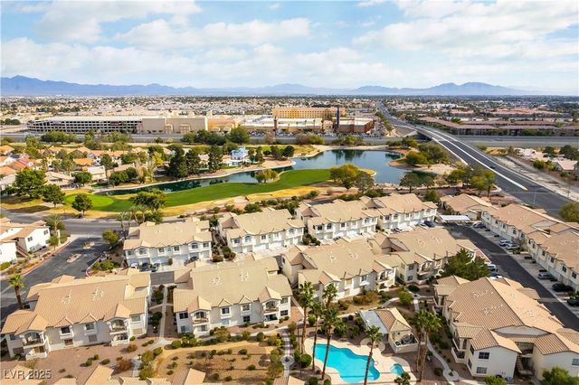 4821 Black Bear Road 202, Las Vegas, NV 89149