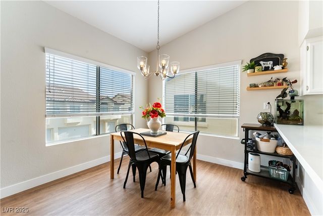 4821 Black Bear Road 202, Las Vegas, NV 89149