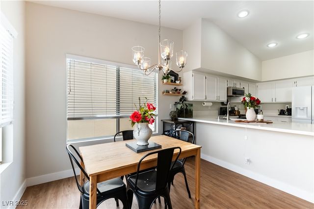 4821 Black Bear Road 202, Las Vegas, NV 89149