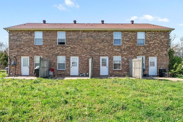 640 Needmore Rd Apt A, Clarksville, TN 37040