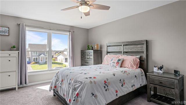 2282 Agassiz Drive, Hamburg, NY 14085