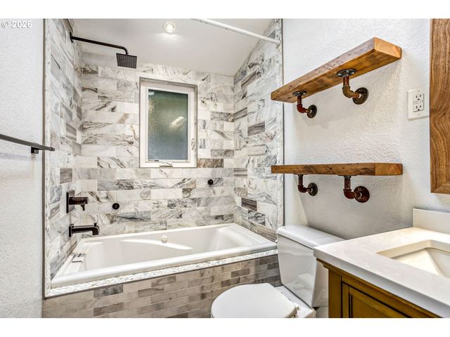 7509 Se 51ST Ave, Portland, OR 97035