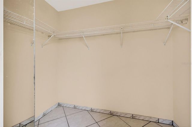1700 GLEN LAKES BOULEVARD N, St Petersburg, FL 33702