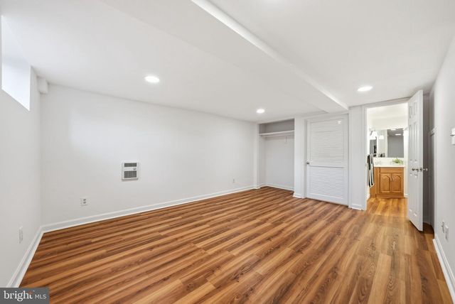 1130 COLONIAL AVE, Alexandria, VA 22314