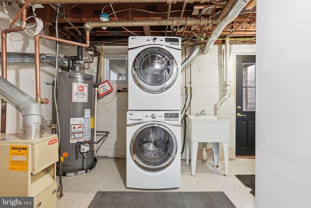 1130 COLONIAL AVE, Alexandria, VA 22314