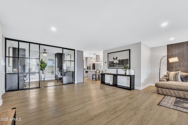 2011 E GARY Circle, Mesa, AZ 85213