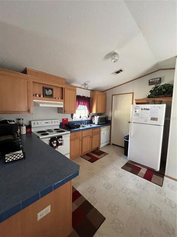 589 SW CUMORAH HILL STREET, Fort White, FL 32038